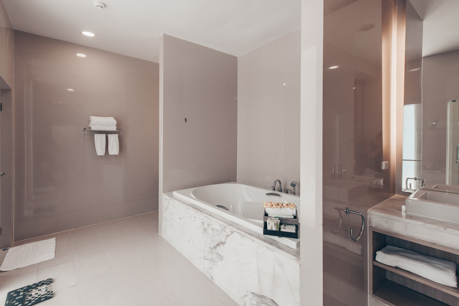 Property image - gallery 28