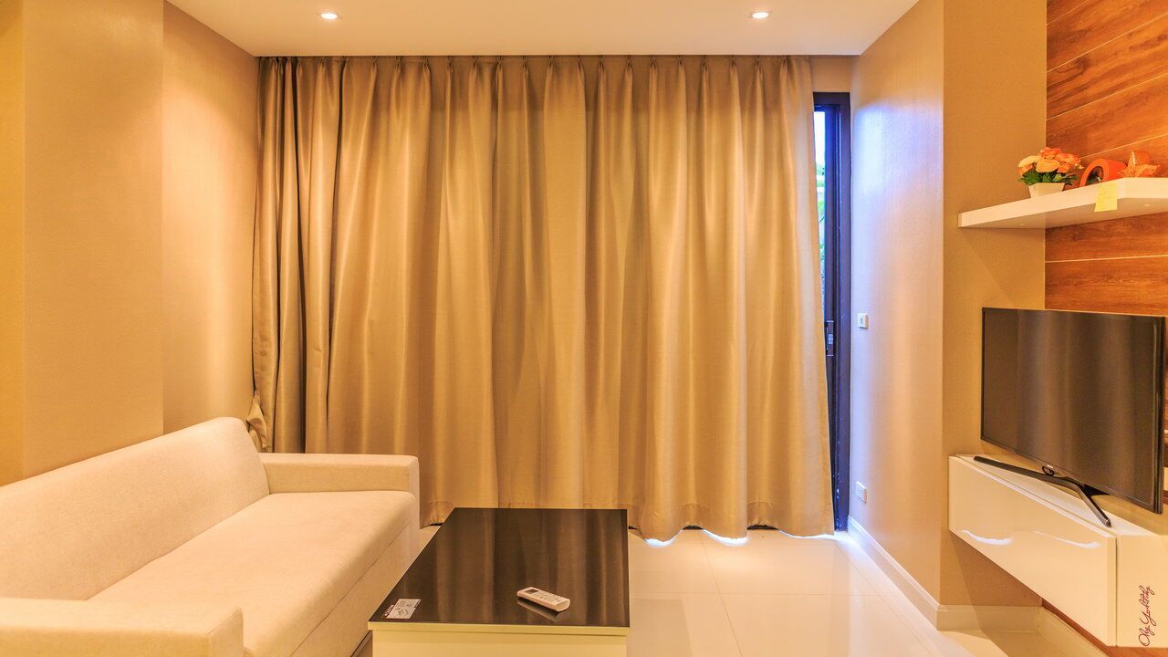 Шикарные апартаменты с 2 спальнями, на пляже Найхарн