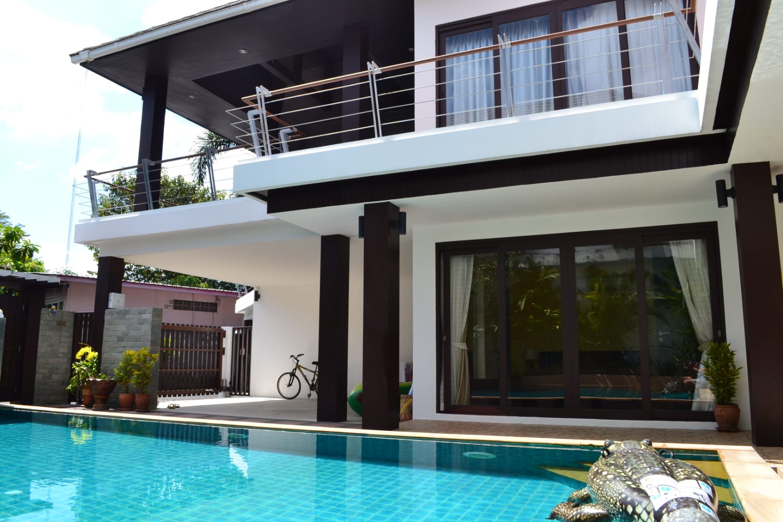 Property image - photo 2