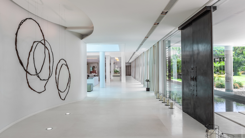 Восхитительная вилла премиум класса с 7 спальнями и с видом на море в проекте Зе Кейп Резиденсес, на пляже Мыс Яму