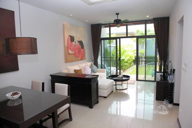 Прекрасная вилла с 2 спальнями и с видом на бассейн в проекте Оникс, на пляже Найхарн