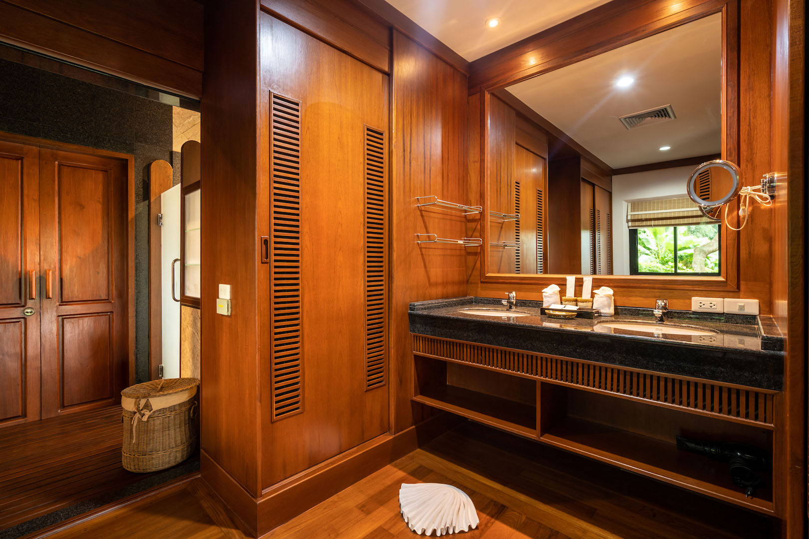 Property image - gallery 23