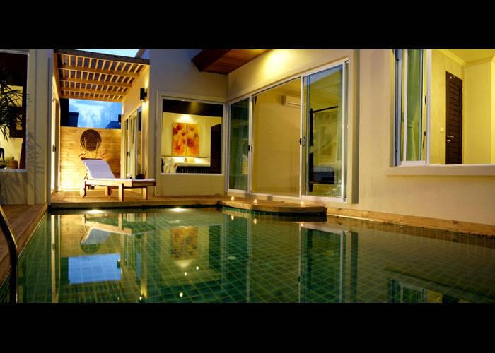 Комфортабельная вилла с 2 спальнями и с видом на бассейн в проекте Прима Вилла Карон, на пляже Карон