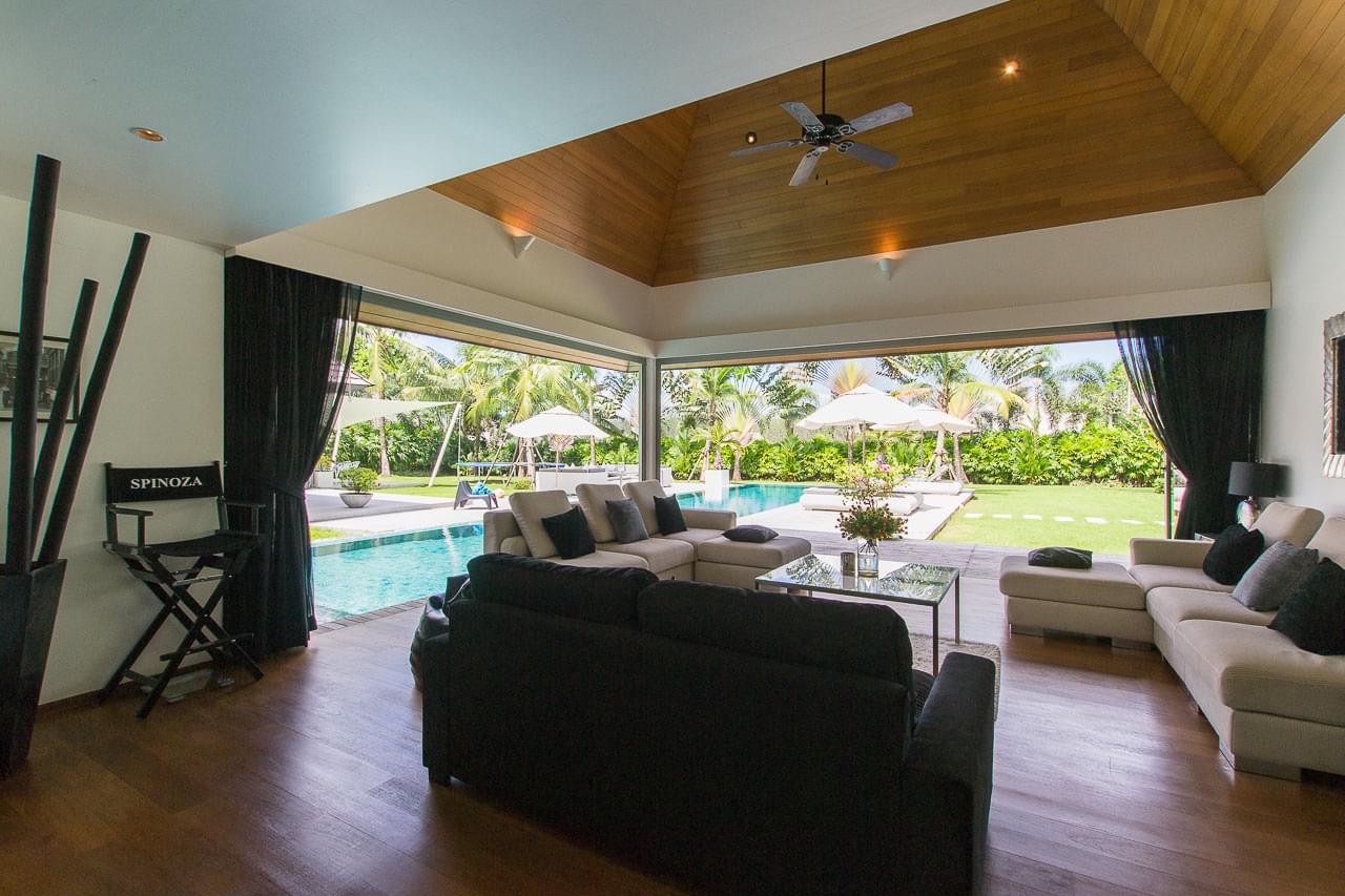 Потрясающая вилла с 4 спальнями и с видом на бассейн в проекте Лаян Хиллс Естейт, на пляже Бангтао/Лагуна