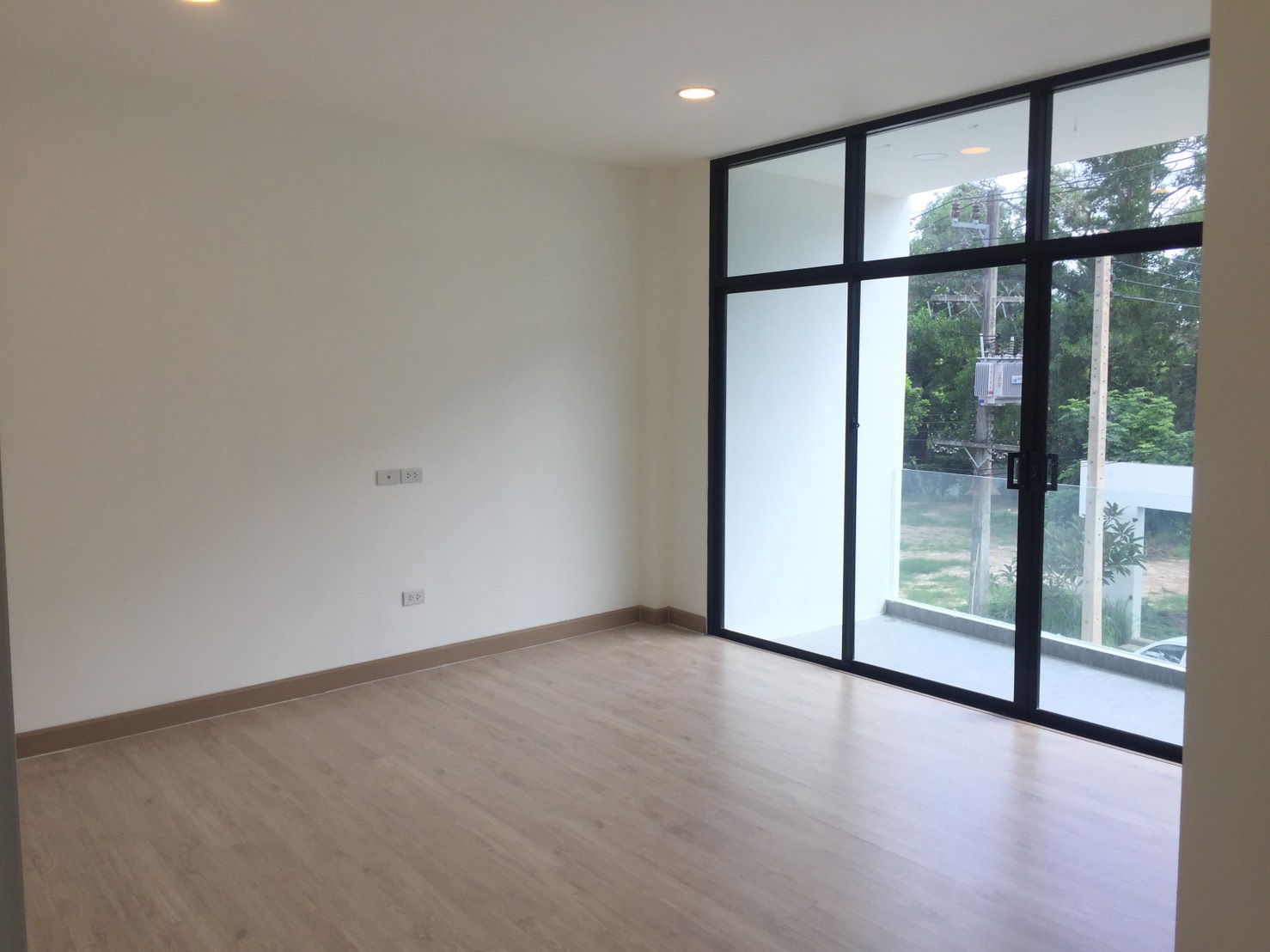 Property image - gallery 11