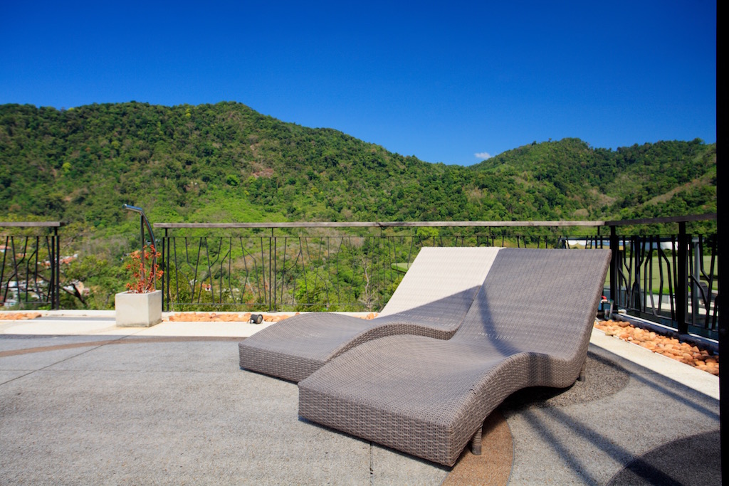 Восхитительные апартаменты с 2 спальнями и с видом на горы в проекте Зе Tрис резиденс, на пляже Камала 