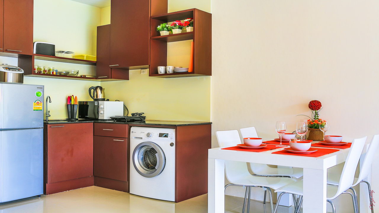 Модные апартаменты с 1 спальней и с видом на бассейн в проекте Карон Чик, на пляже Карон