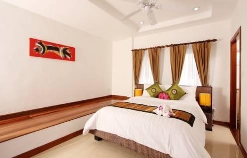 Восхитительная вилла с 4 спальнями и с видом на сад в проекте Тамаринд Вилла, на пляже Чалонг