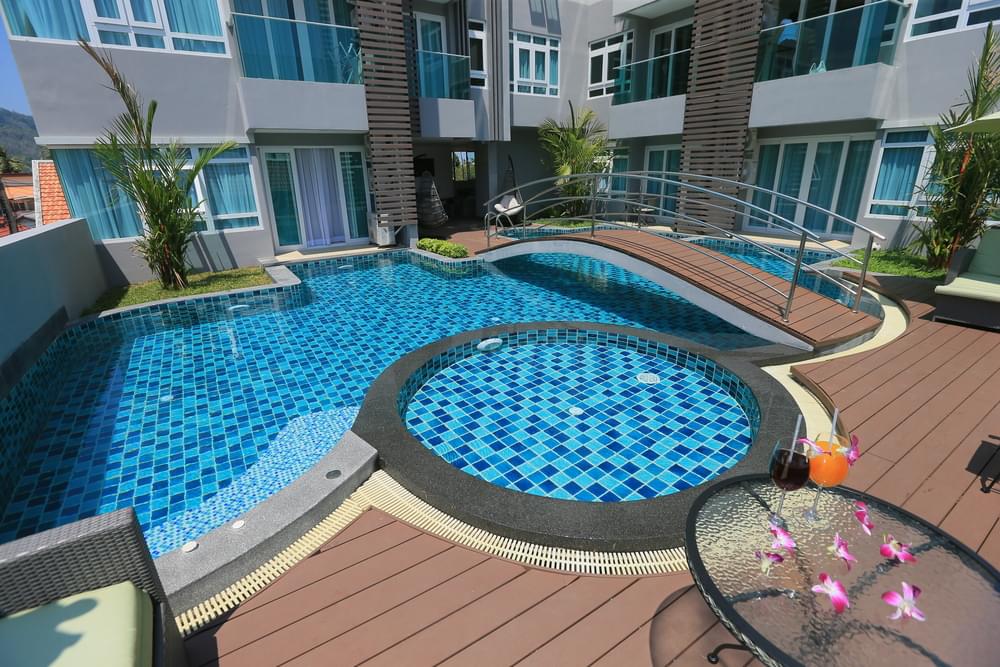 Удобные апартаменты с 1 спальней и с видом на бассейн в проекте Калипсо, на пляже Найхарн