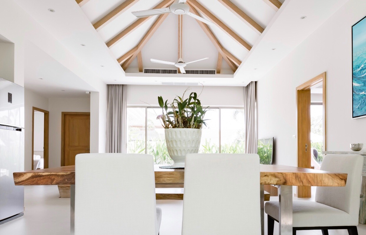 Роскошная вилла с 3 спальнями и с видом на бассейн в проекте Тричада, на пляже Бангтао/Лагуна