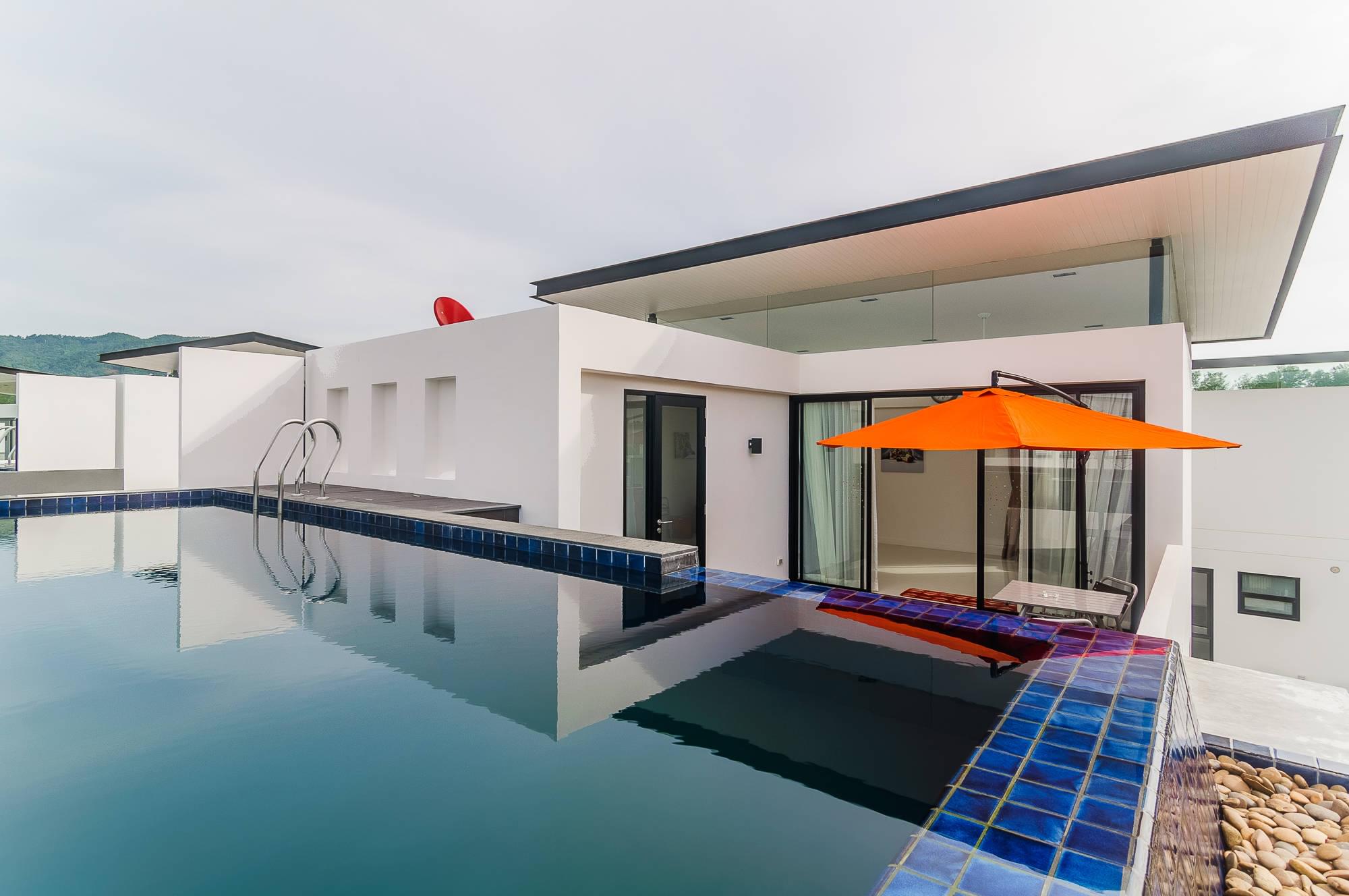 Великолепная вилла с 4 спальнями и с видом на сад в проекте Лагуна Парк, на пляже Бангтао/Лагуна