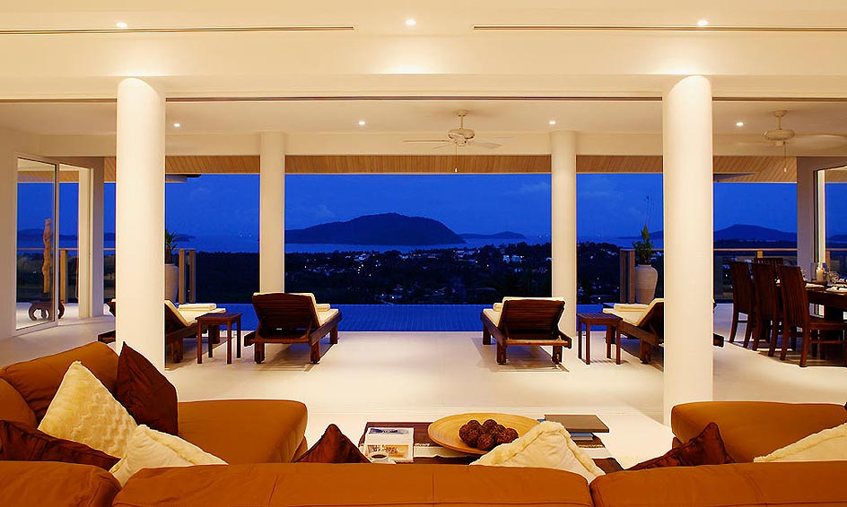 Превосходная вилла премиум класса с 5 спальнями, на пляже Найхарн