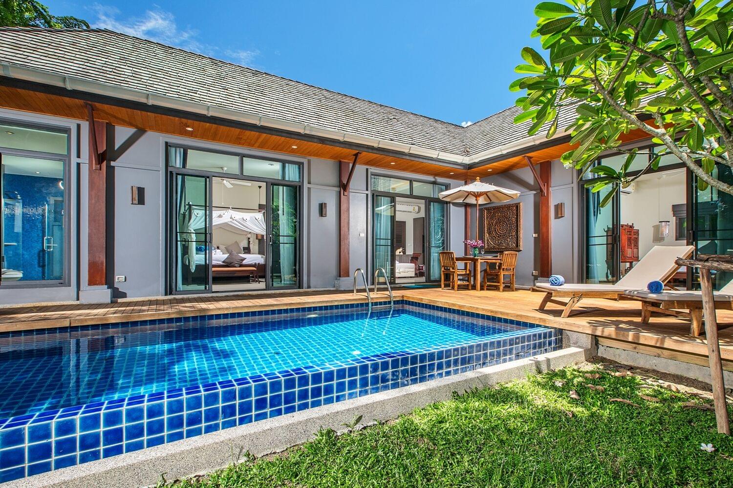 Шикарная вилла с 3 спальнями и с видом на бассейн в проекте Сайюань Естейт, на пляже Равай