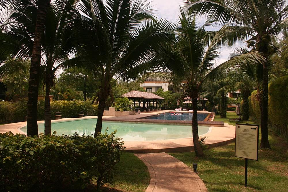 Роскошные апартаменты с 3 спальнями и с видом на сад, не далеко от моря в проекте Чом Таван, на пляже Бангтао/Лагуна (+ Видео обзор)