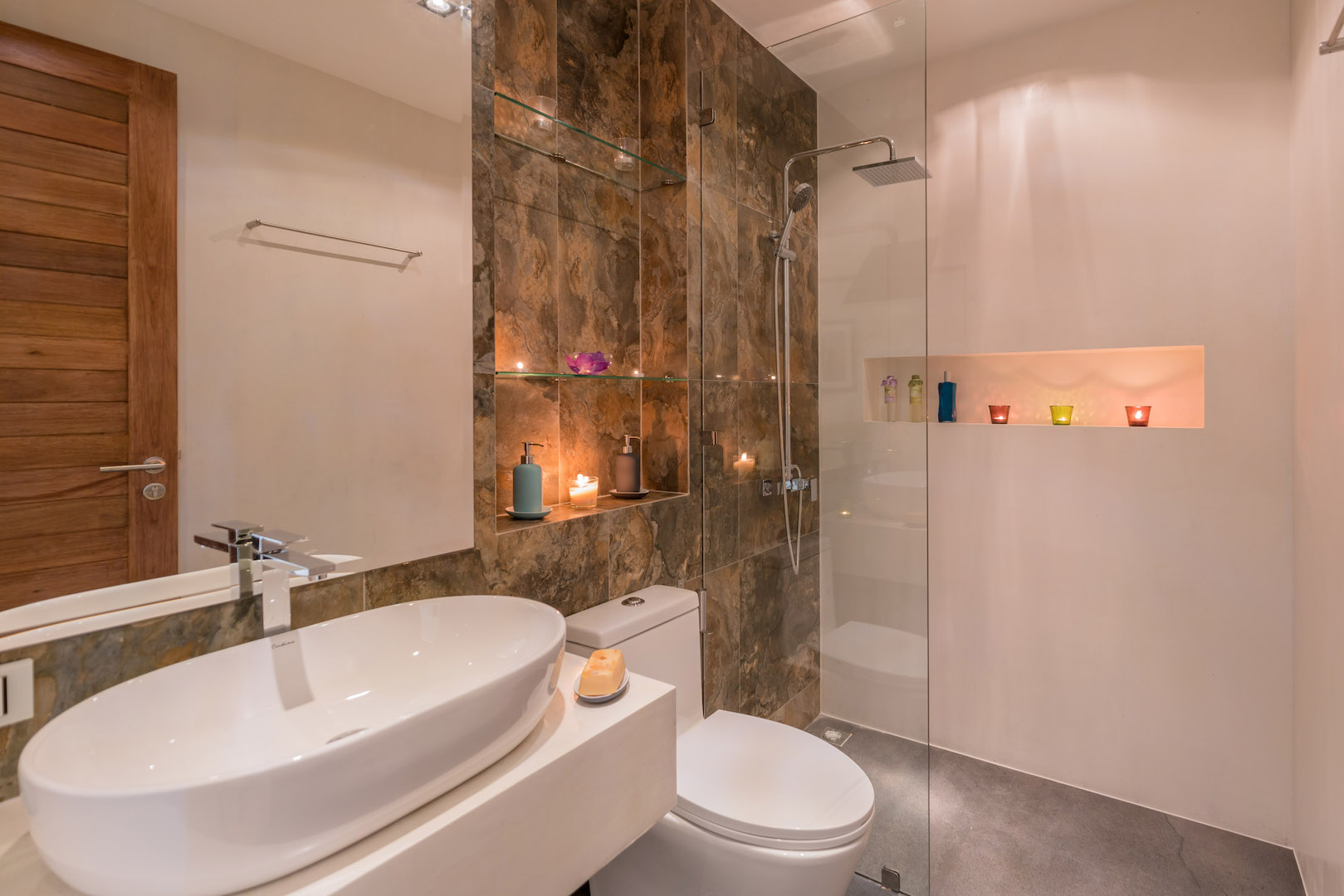 Property image - gallery 17