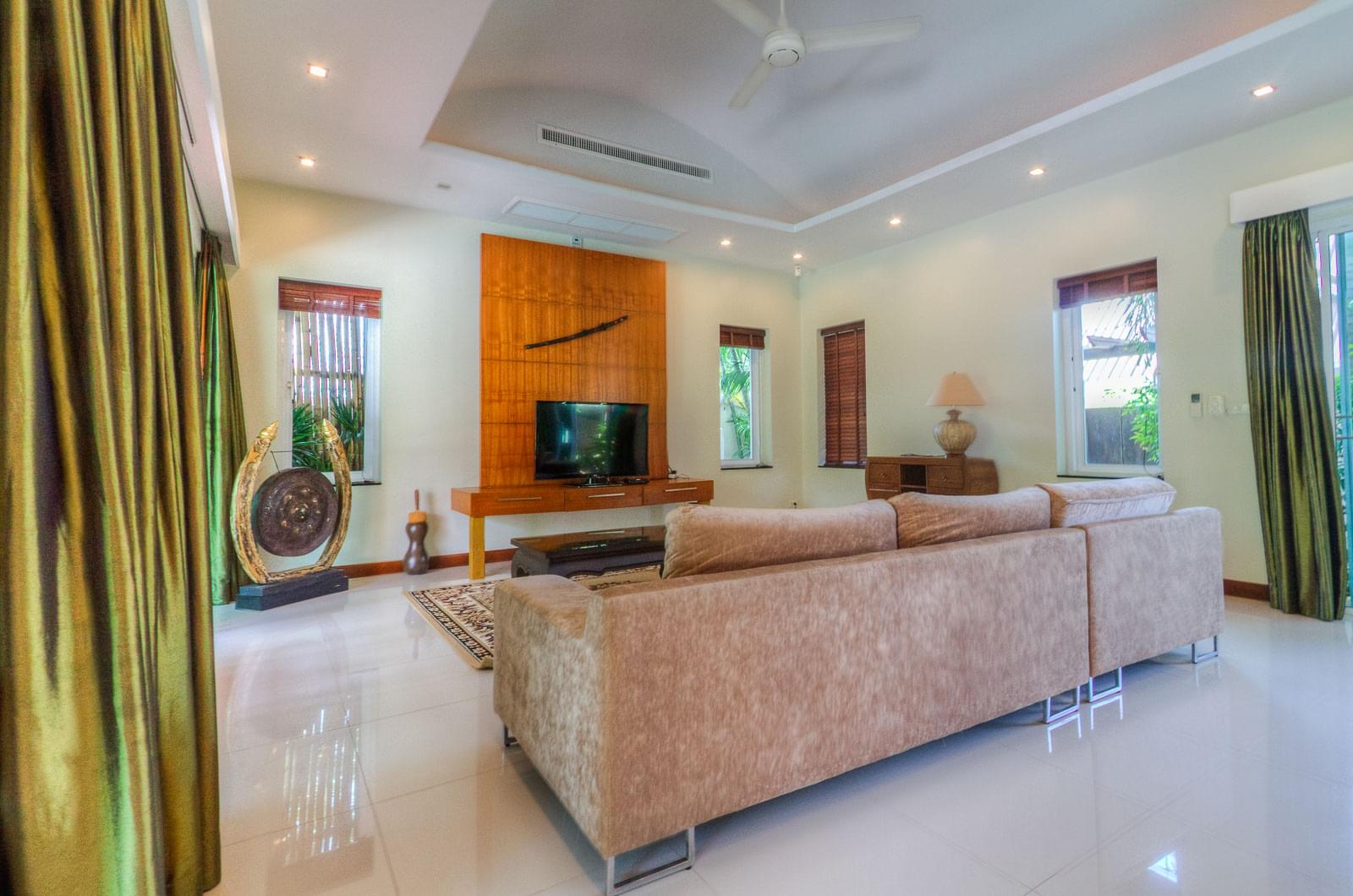 Property image - gallery 8