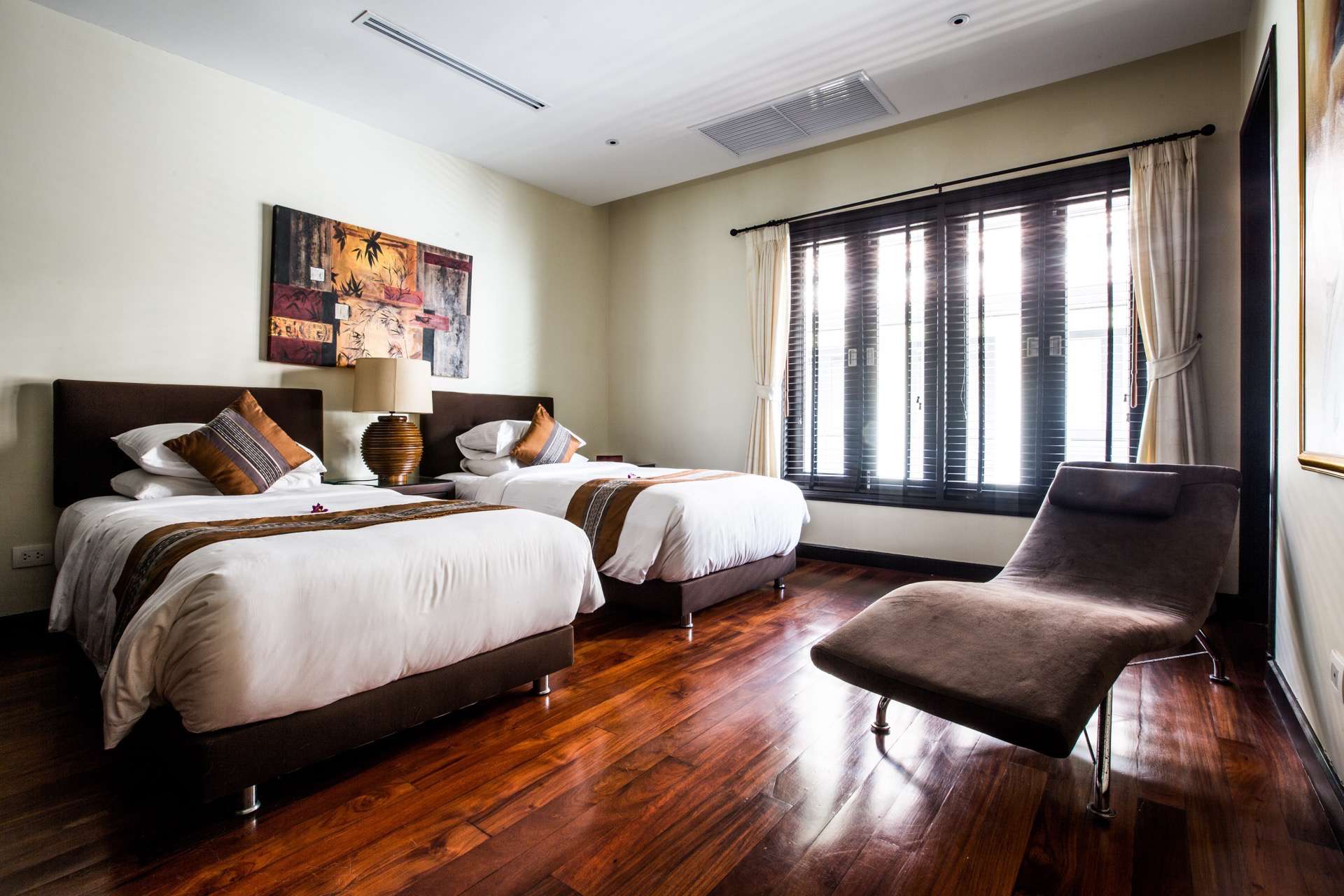 Property image - gallery 23