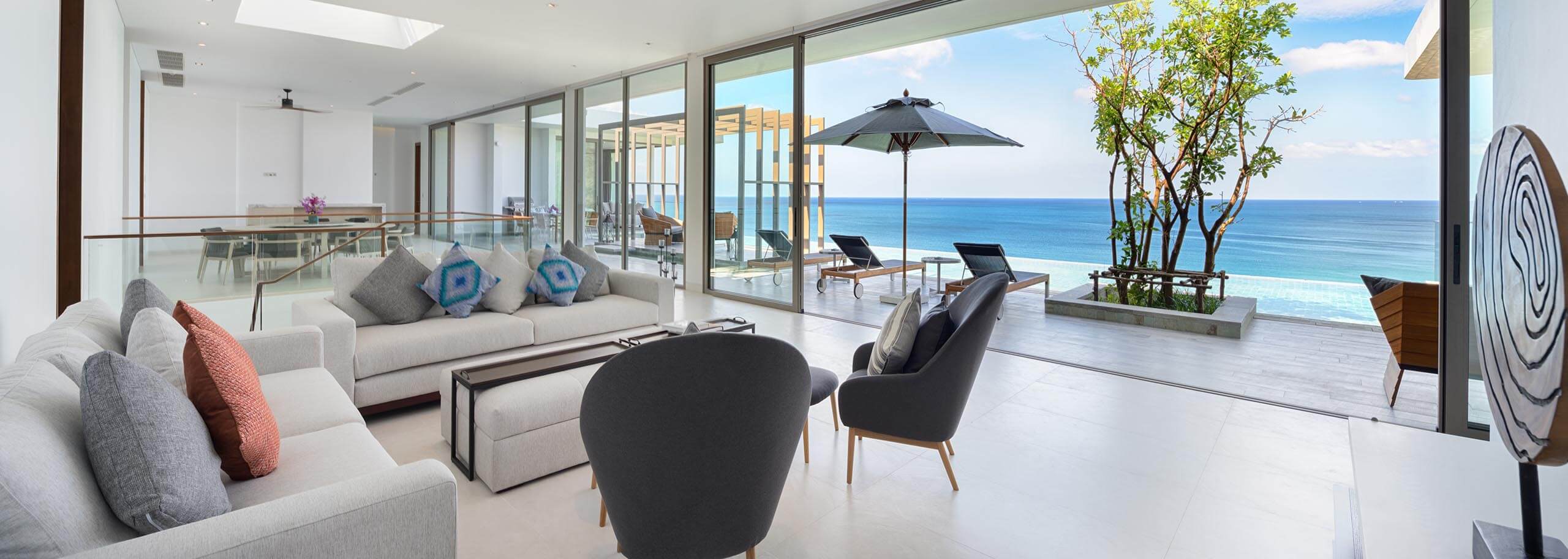 Великолепные апартаменты с 4 спальнями и с видом на море в проекте Малайвана, на пляже Найтон