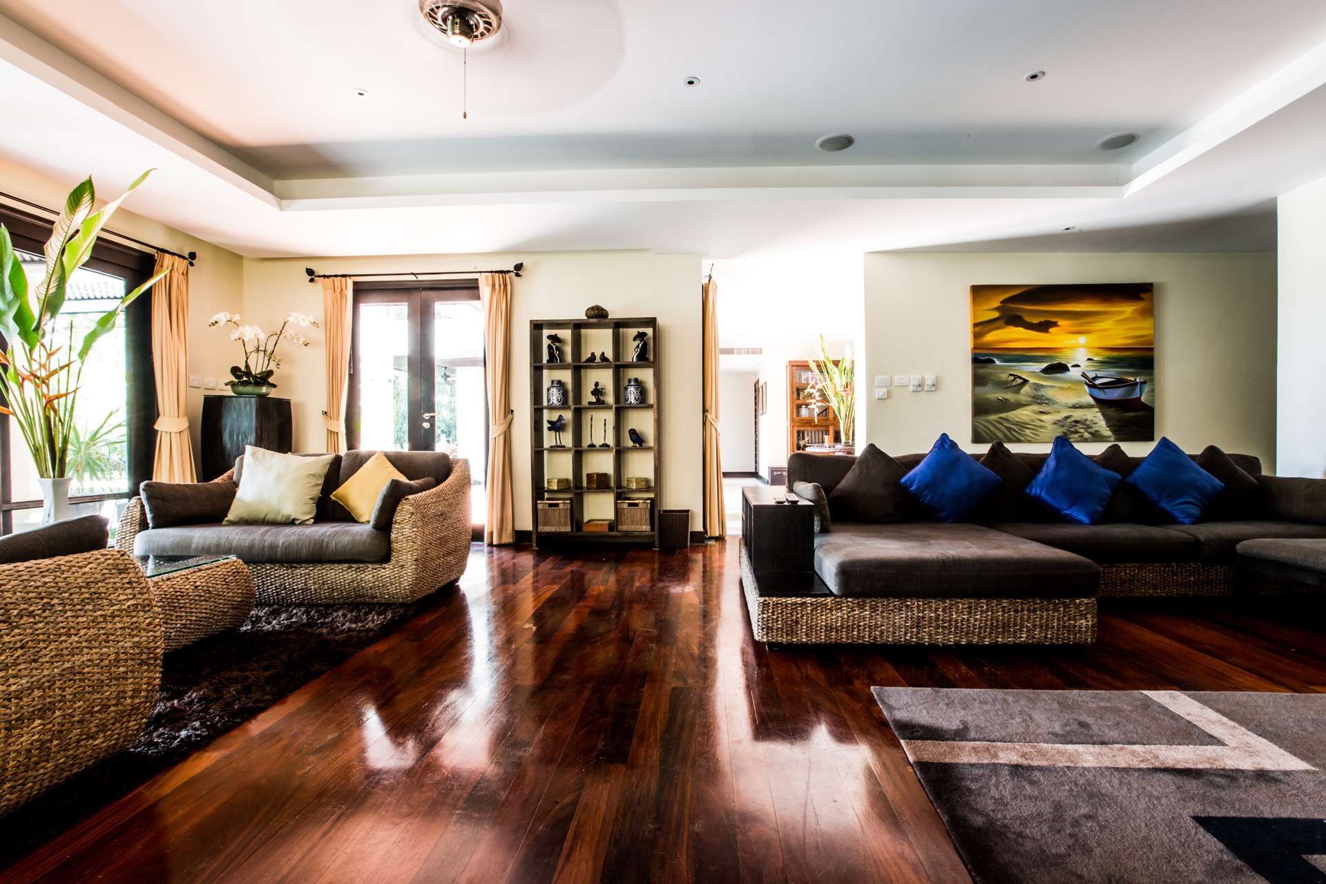 Сказочная вилла с 6 спальнями и с видом на бассейн, не далеко от моря в проекте Маантаван, на пляже Бангтао/Лагуна