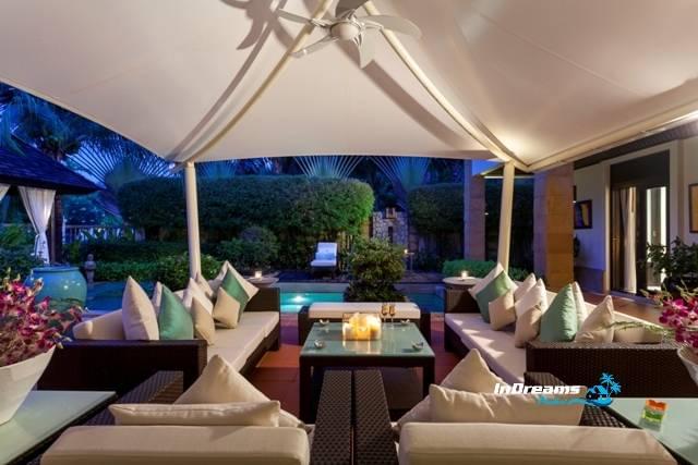 Удобная вилла с 3 спальнями и с видом на бассейн, не далеко от моря в проекте Чом Таван, на пляже Бангтао/Лагуна (+ Видео обзор)