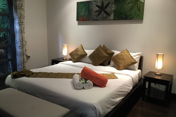 Комфортабельная вилла с 3 спальнями и с видом на бассейн в проекте Зе Резиденс Бангтао, на пляже Бангтао/Лагуна (+ Видео обзор)