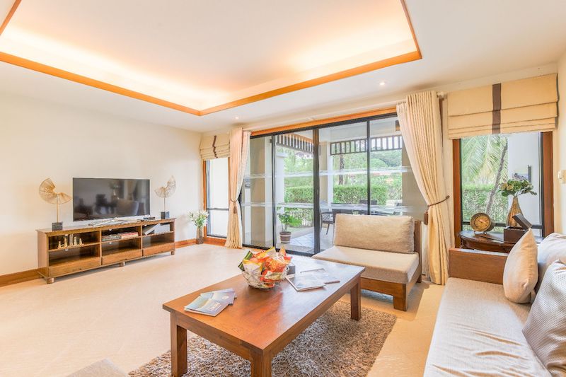 Восхитительная вилла с 2 спальнями и с видом на бассейн в проекте Ангсана Виллас Резорт, на пляже Бангтао/Лагуна (+ Видео обзор)