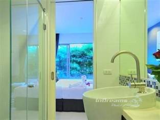 Великолепные апартаменты с 1 спальней и с видом на бассейн в проекте Реджент Камала, на пляже Камала 