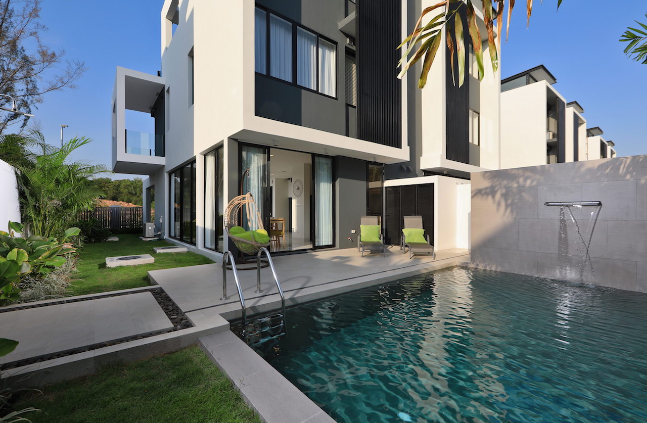 Великолепная вилла с 3 спальнями и с видом на бассейн в проекте Лагуна Парк 2, на пляже Бангтао/Лагуна