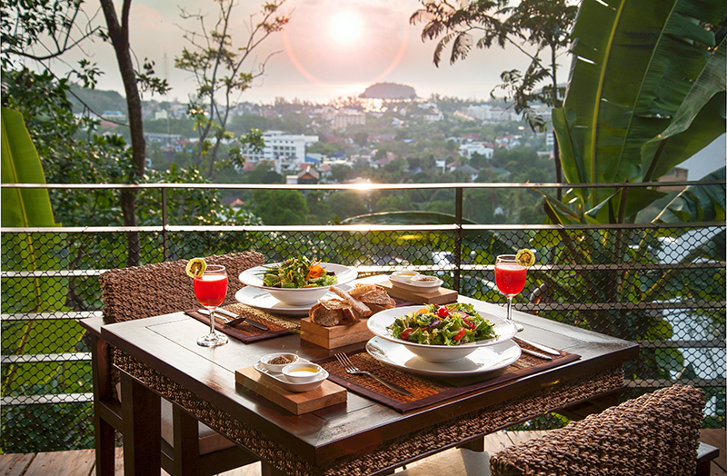 Сказочные апартаменты с 1 спальней и с видом на город в проекте Ката Оушен Вью, на пляже Ката