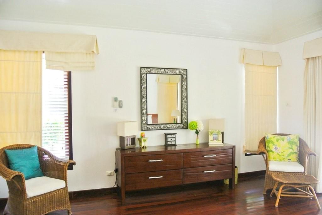 Property image - photo 4