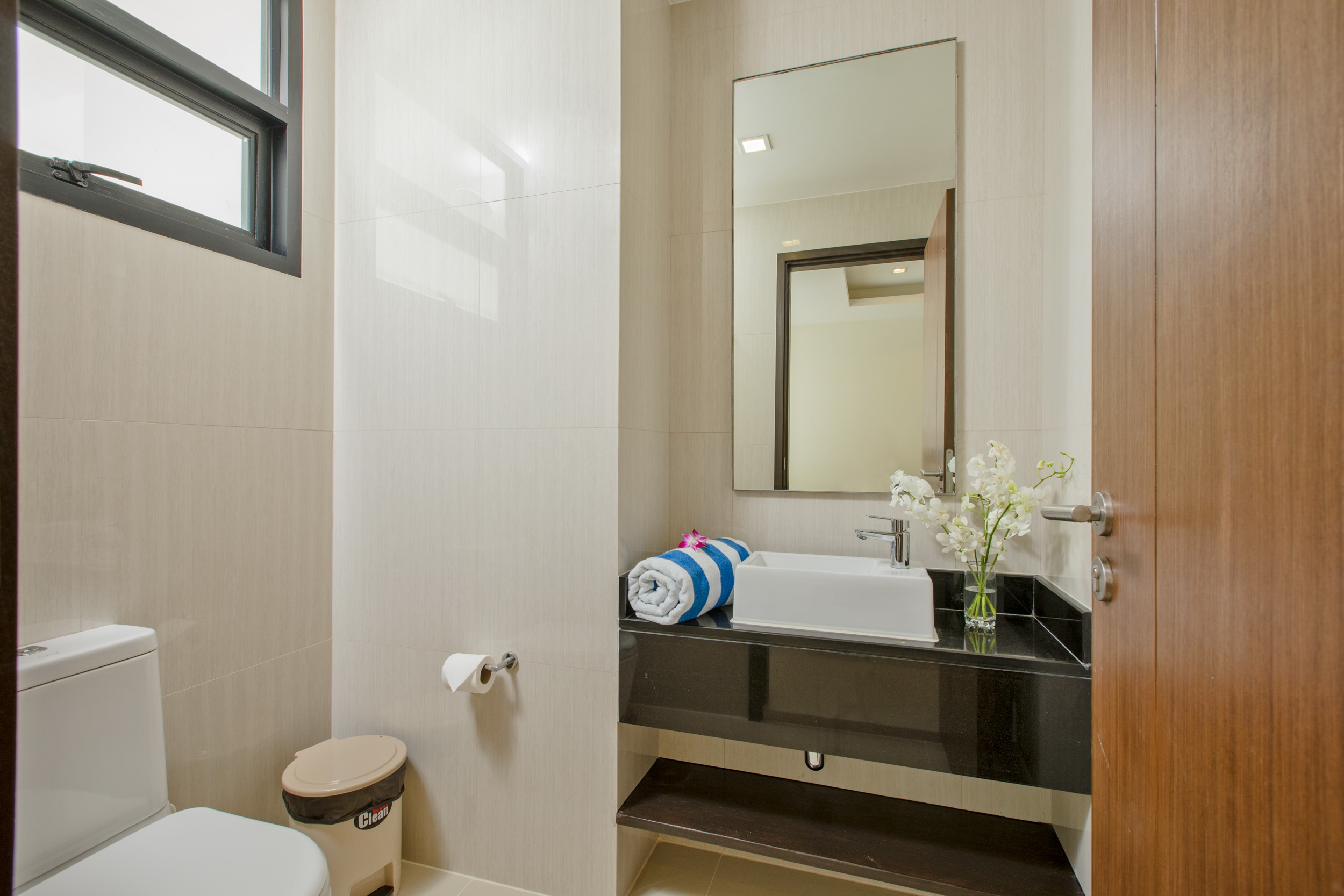 Великолепный таунхаус с 3 спальнями и с видом на сад в проекте Лагуна Парк, на пляже Бангтао/Лагуна