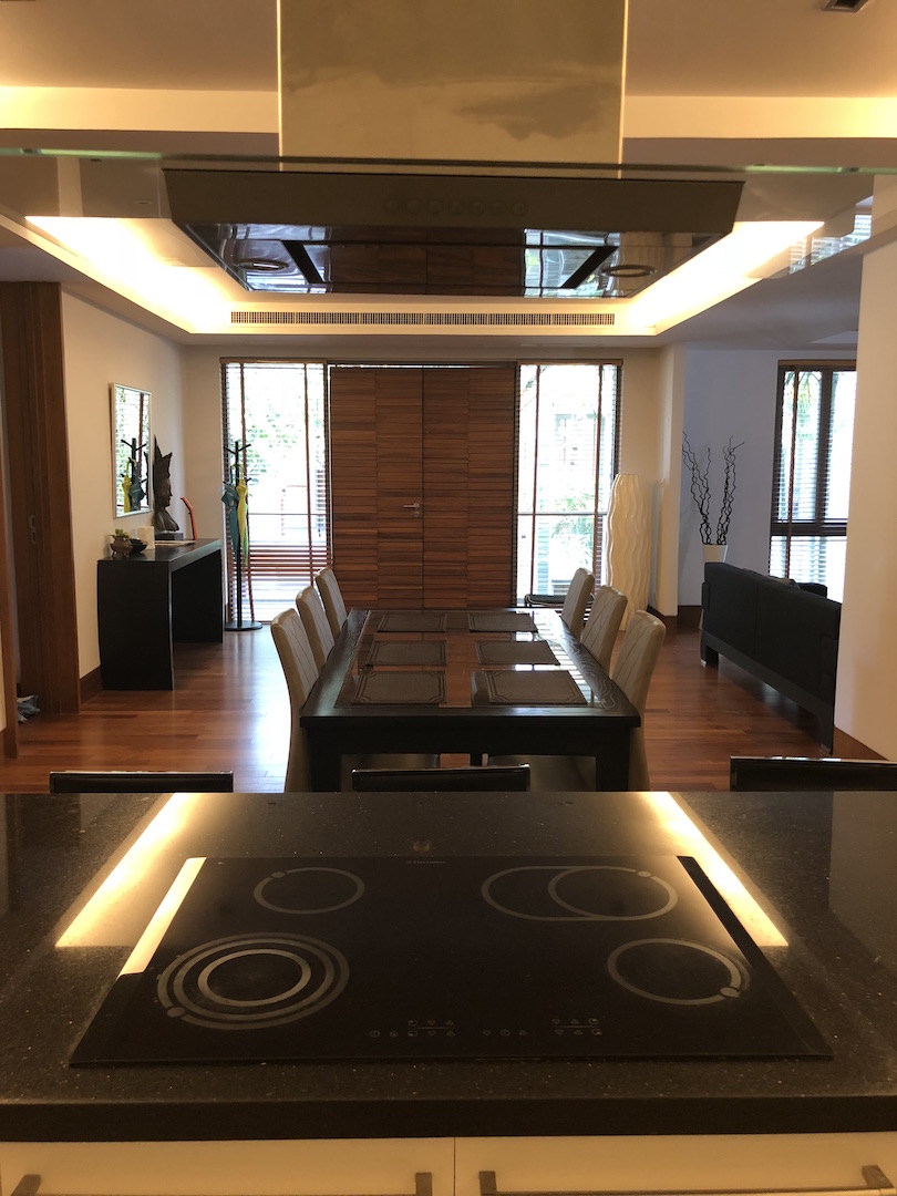 Cтильные апартаменты с 3 спальнями и с видом на бассейн, не далеко от моря в проекте Перл оф Найтон, на пляже Найтон