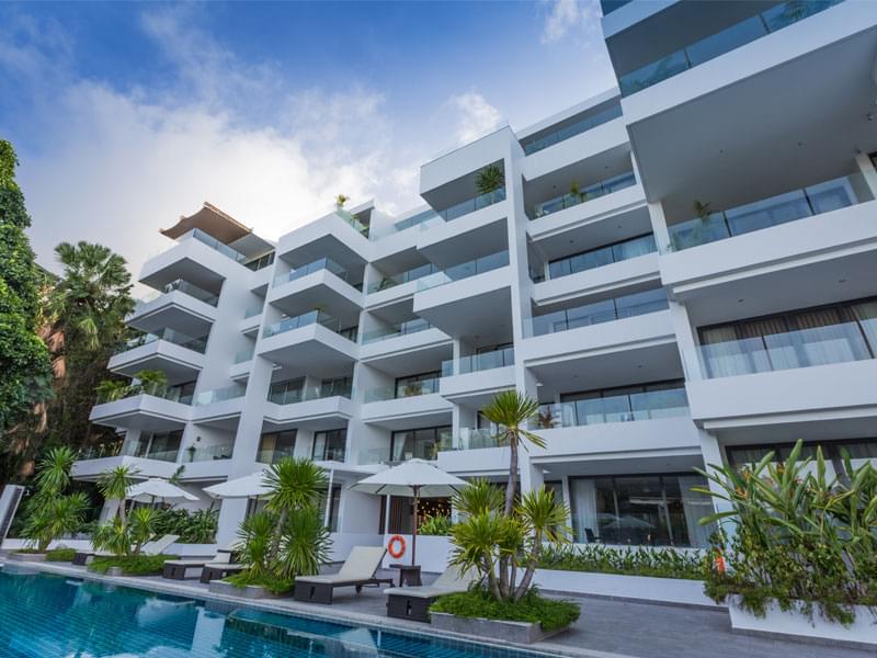 Удобные апартаменты с 3 спальнями и с видом на море в проекте Сансури, на пляже Сурин