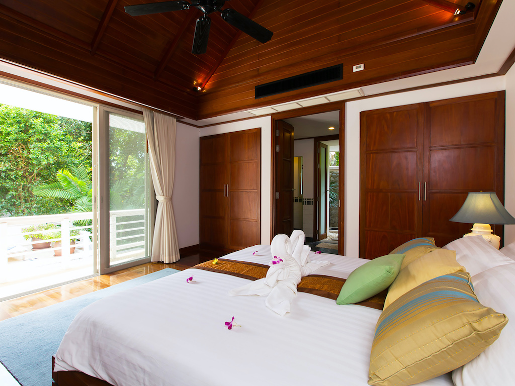 Потрясающая вилла с 3 спальнями и с видом на море в проекте Катаманда, на пляже Ката