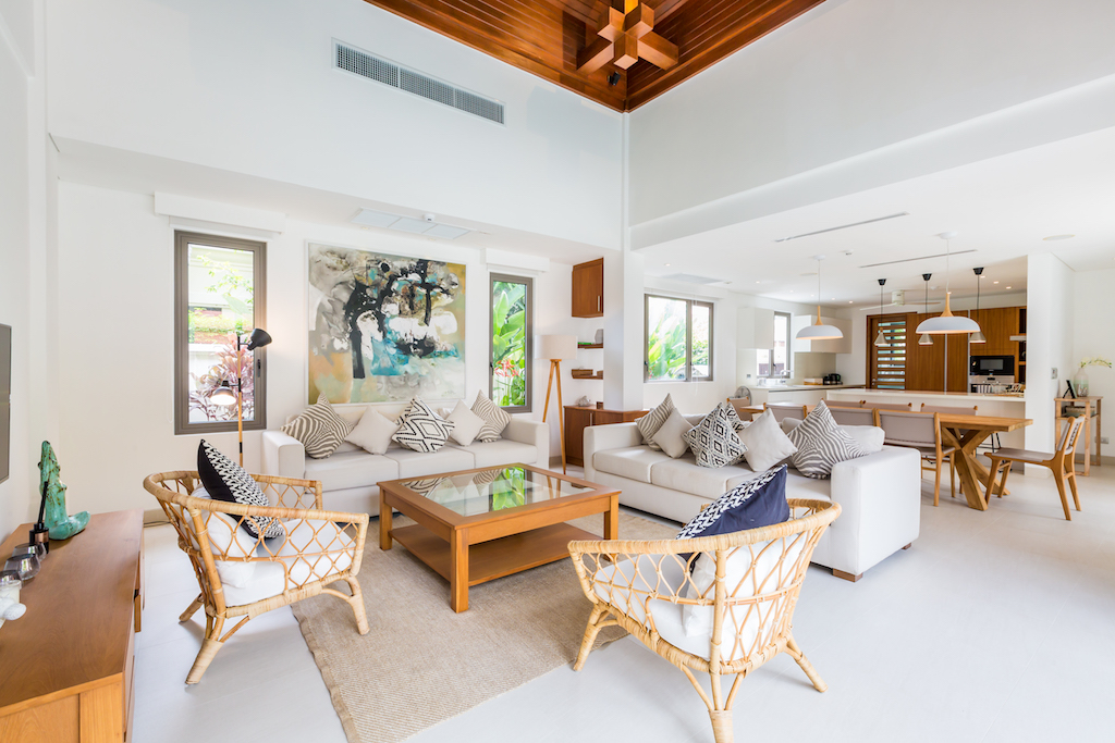 Удобная вилла с 4 спальнями и с видом на бассейн в проекте Сайтан, на пляже Бангтао/Лагуна (+ Видео обзор)