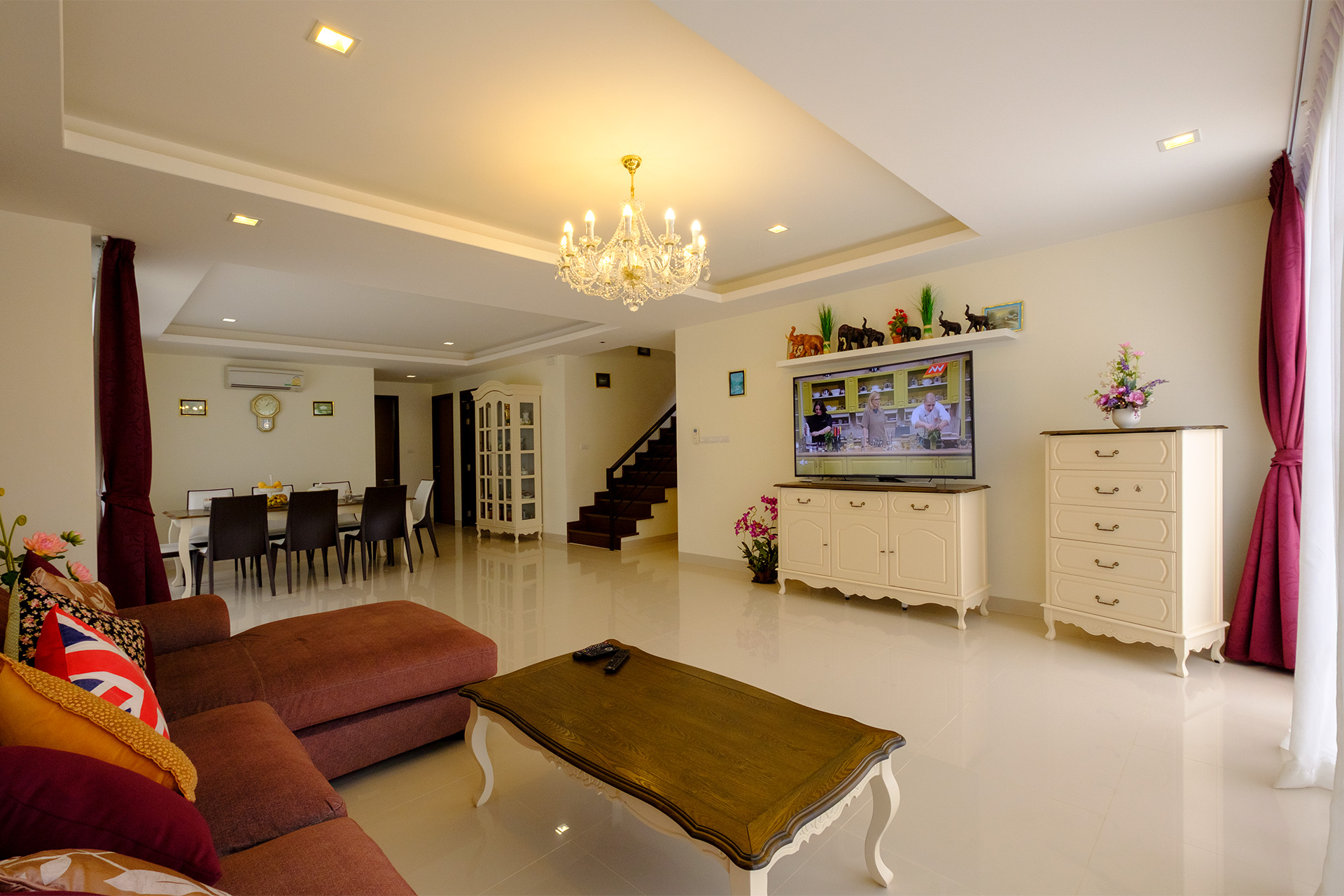 Восхитительная вилла с 4 спальнями и с видом на сад в проекте Лагуна Парк, на пляже Бангтао/Лагуна