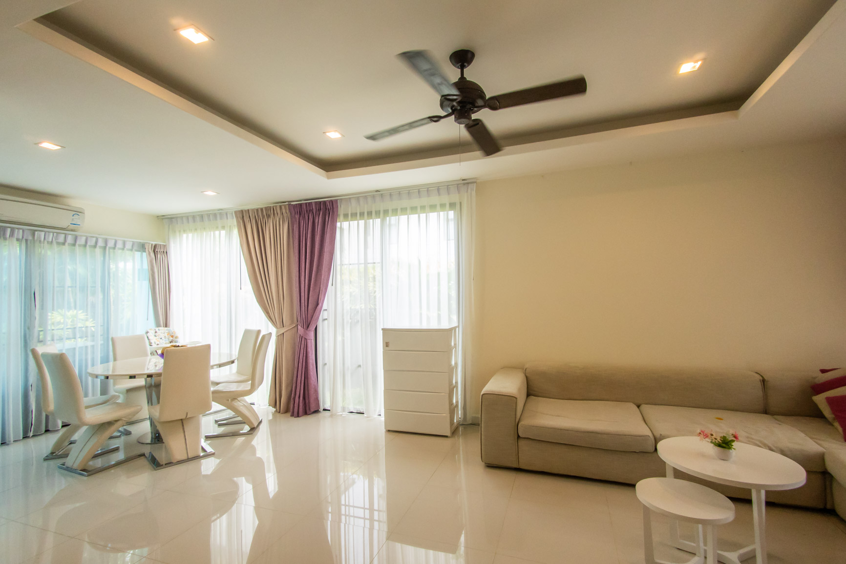 Удобный таунхаус с 2 спальнями и с видом на сад в проекте Лагуна Парк, на пляже Бангтао/Лагуна