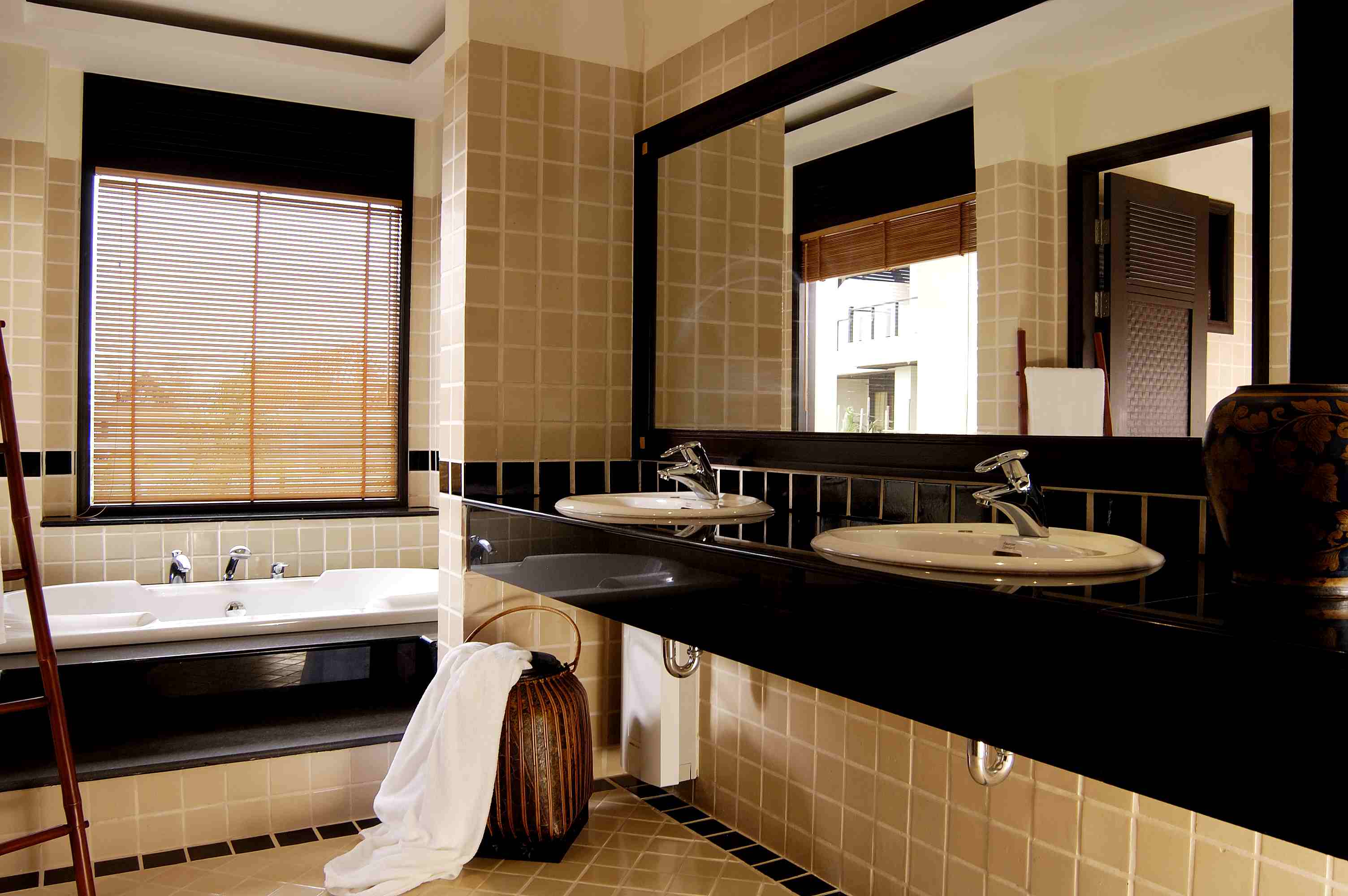 Property image - gallery 8