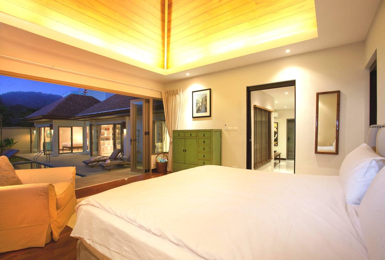 Сногсшибательная вилла с 3 спальнями и с видом на бассейн в проекте Суксан, на пляже Равай