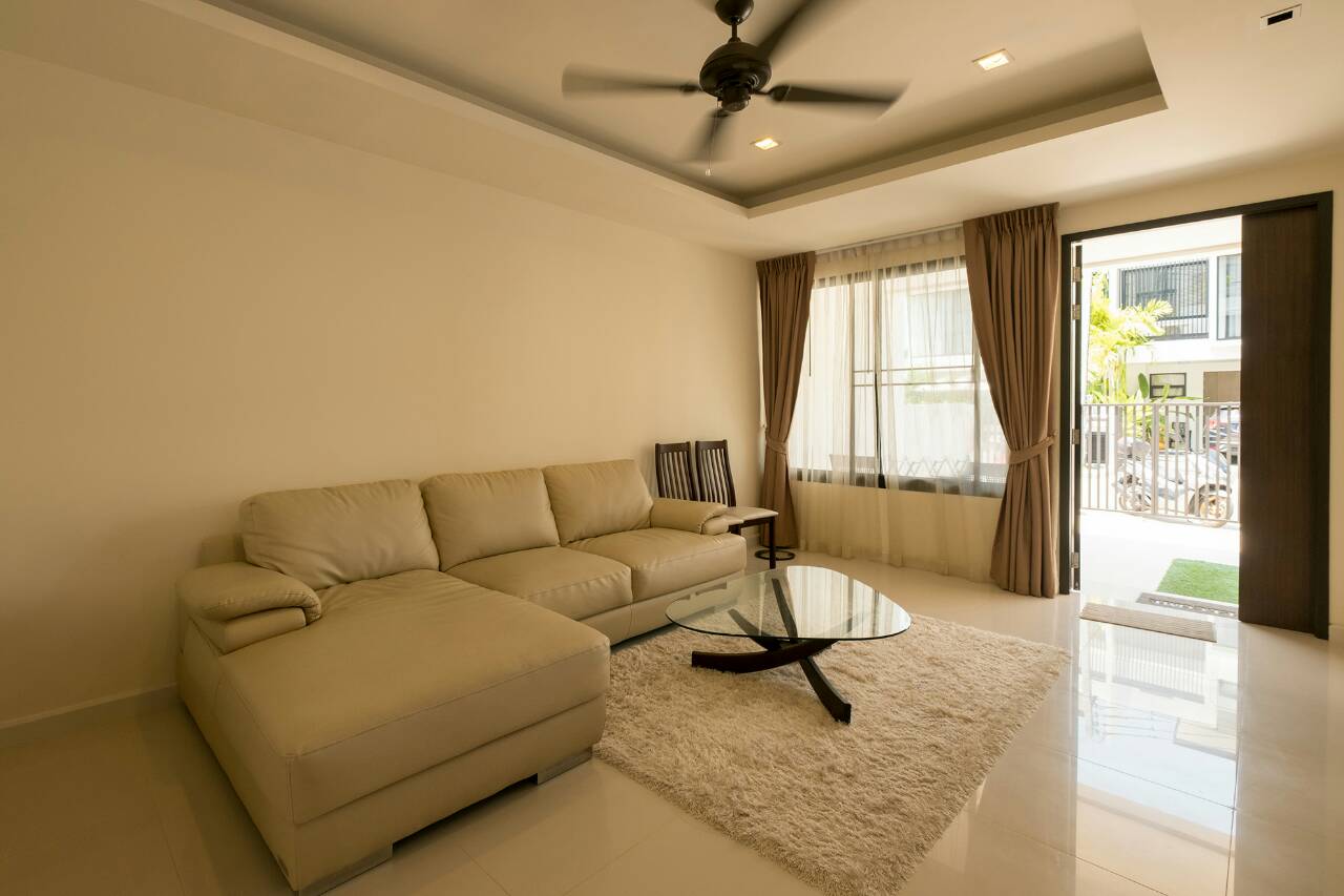 Шикарный таунхаус с 3 спальнями и с видом на горы в проекте Лагуна Парк, на пляже Бангтао/Лагуна