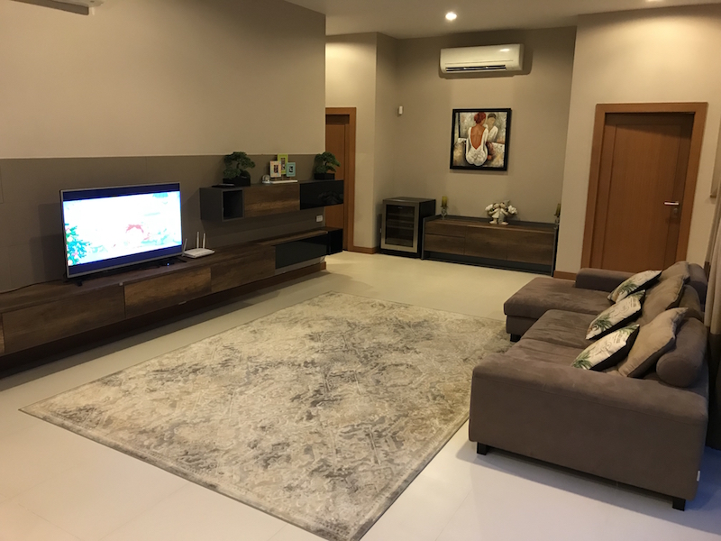 Прекрасная вилла с 4 спальнями и с видом на бассейн в проекте Танод Эстейт II, на пляже Бангтао/Лагуна