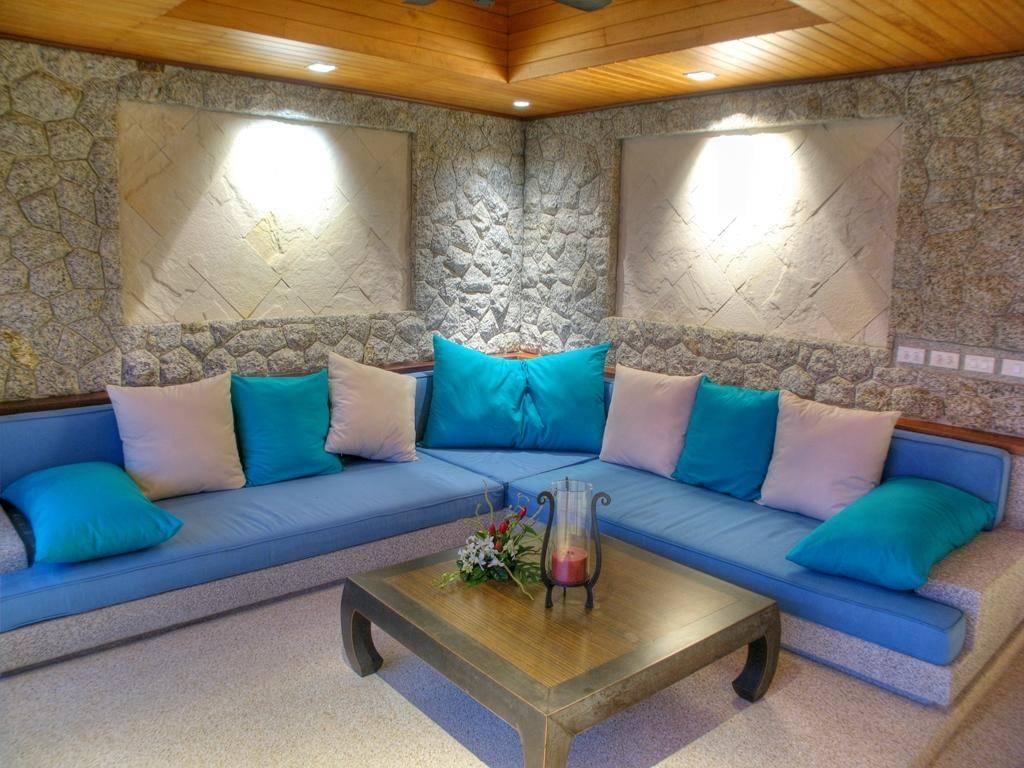 Роскошная вилла премиум класса с 6 спальнями и с видом на море в проекте Рак Таван, на пляже Сурин