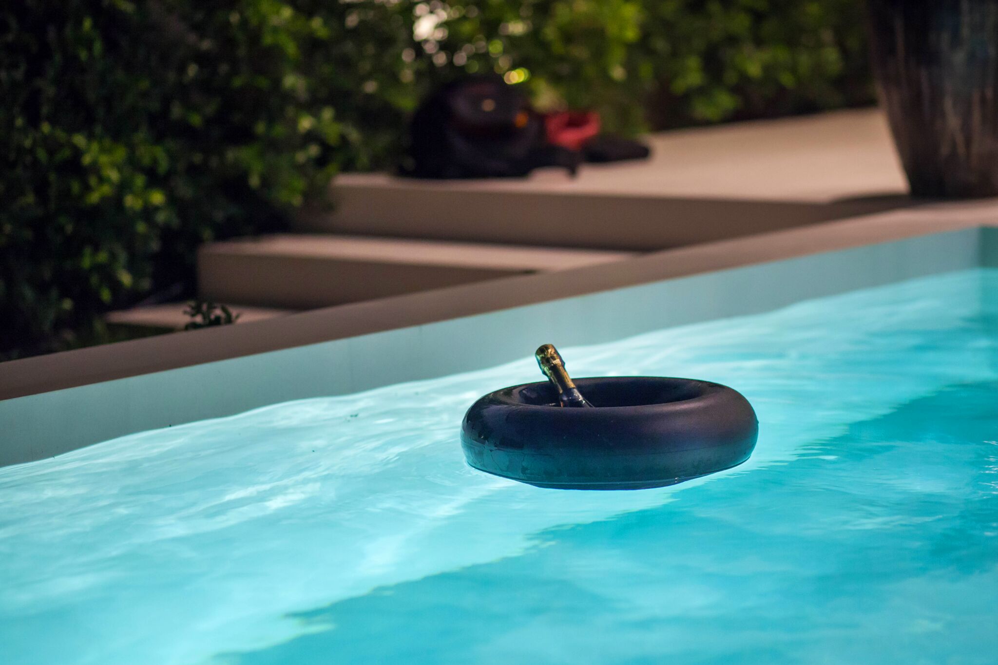 Cтильная вилла с 3 спальнями и с видом на бассейн в проекте Циветта, на пляже Равай