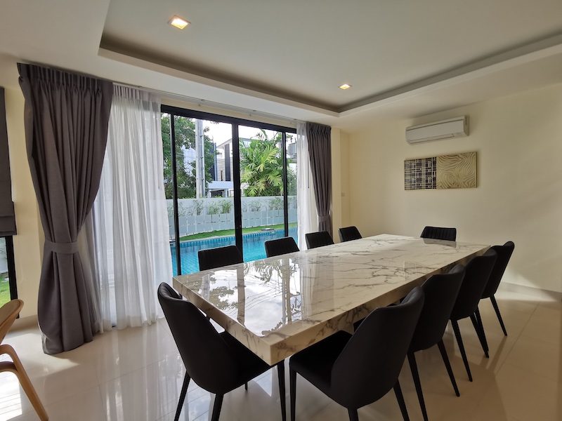 Восхитительная вилла с 5 спальнями и с видом на бассейн в проекте Лагуна Парк, на пляже Бангтао/Лагуна