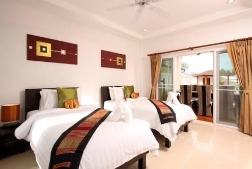 Восхитительная вилла с 4 спальнями и с видом на сад в проекте Тамаринд Вилла, на пляже Чалонг