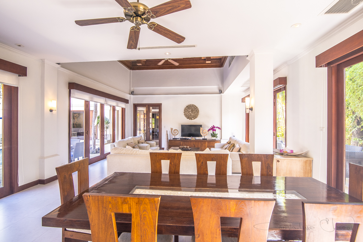 Восхитительная вилла с 5 спальнями и с видом на бассейн в проекте Сайтан, на пляже Бангтао/Лагуна (+ Видео обзор)