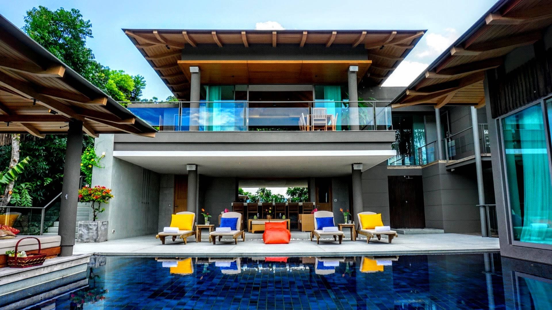 Удобная вилла с 4 спальнями и с видом на море в проекте Ля Колин, на пляже Лаян 