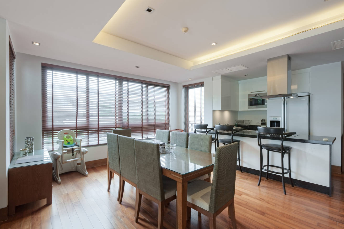 Потрясающий пентхауз с 4 спальнями и с видом на море в проекте Перл оф Найтон, на пляже Найтон (+ Видео обзор)