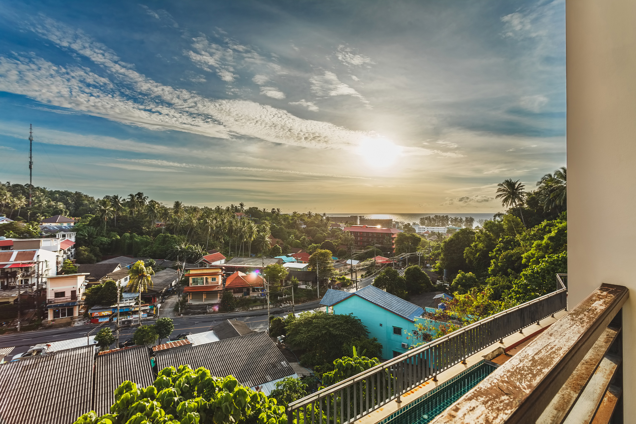 Шикарные апартаменты студия и с видом на море в проекте Си энд Cкай, на пляже Карон