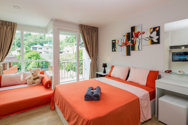 Великолепные апартаменты студия и с видом на город в проекте Ката Озон, на пляже Ката